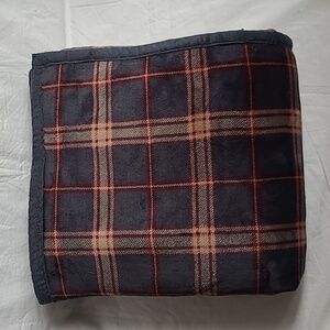 Cuddl Duds Plush to Sherpa Throw